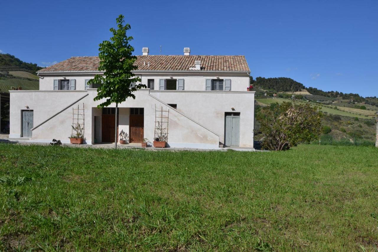 B&B Casale Fonte Vecchia Monteprandone Exterior foto